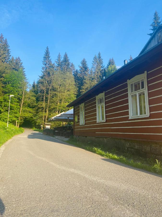 Penzion Lesni Zatisi- Harrachov Luaran gambar