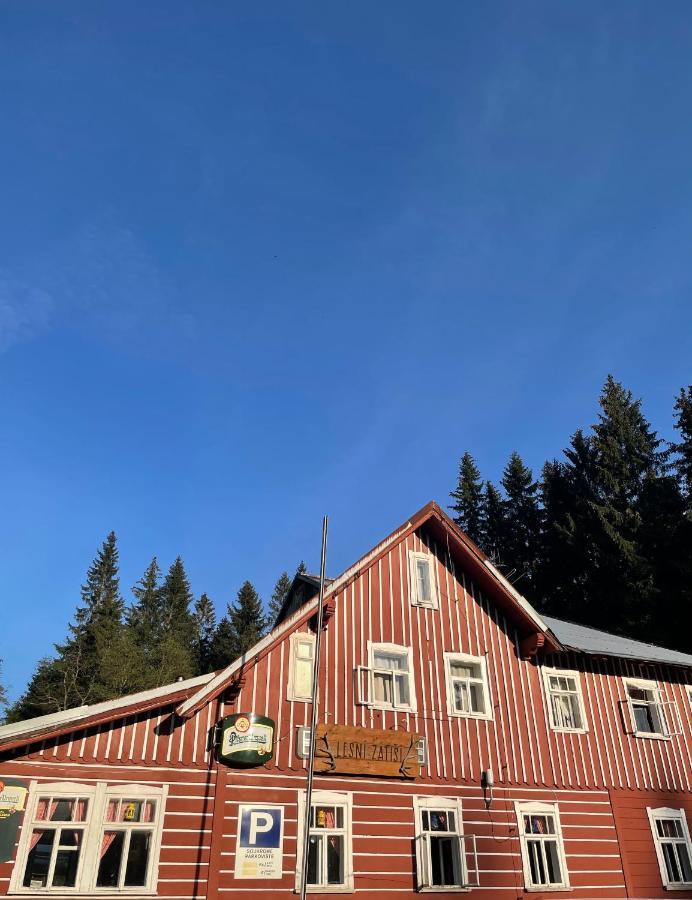 Penzion Lesni Zatisi- Harrachov Luaran gambar