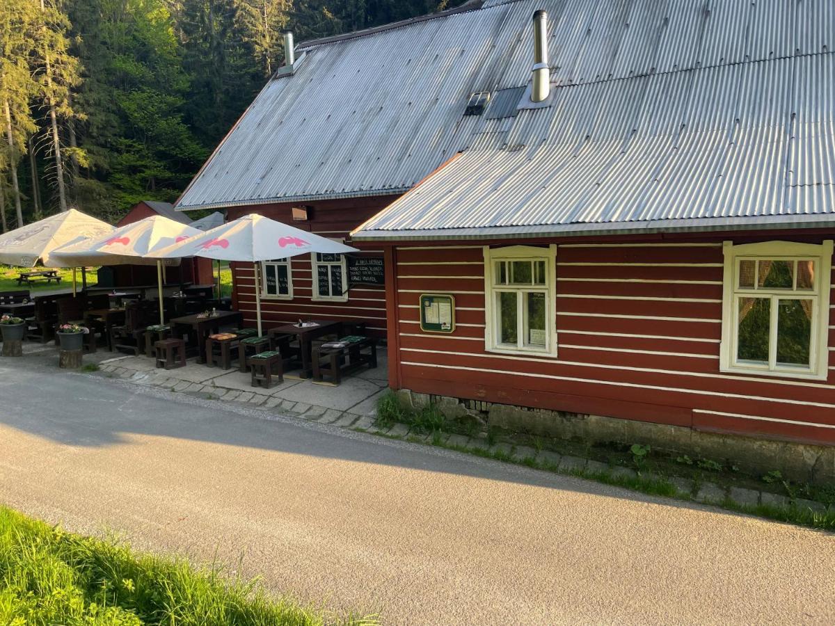 Penzion Lesni Zatisi- Harrachov Luaran gambar