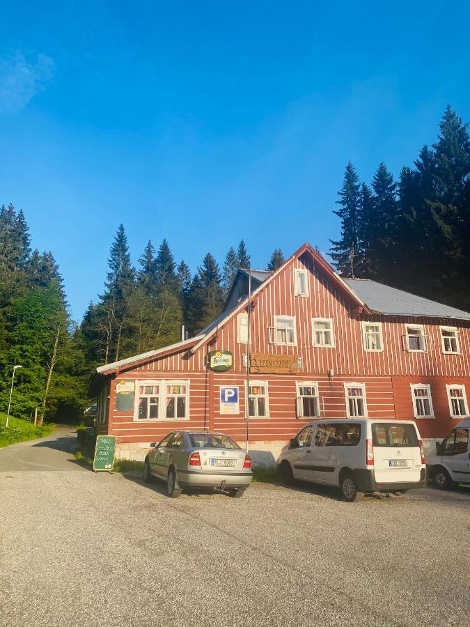 Penzion Lesni Zatisi- Harrachov Luaran gambar
