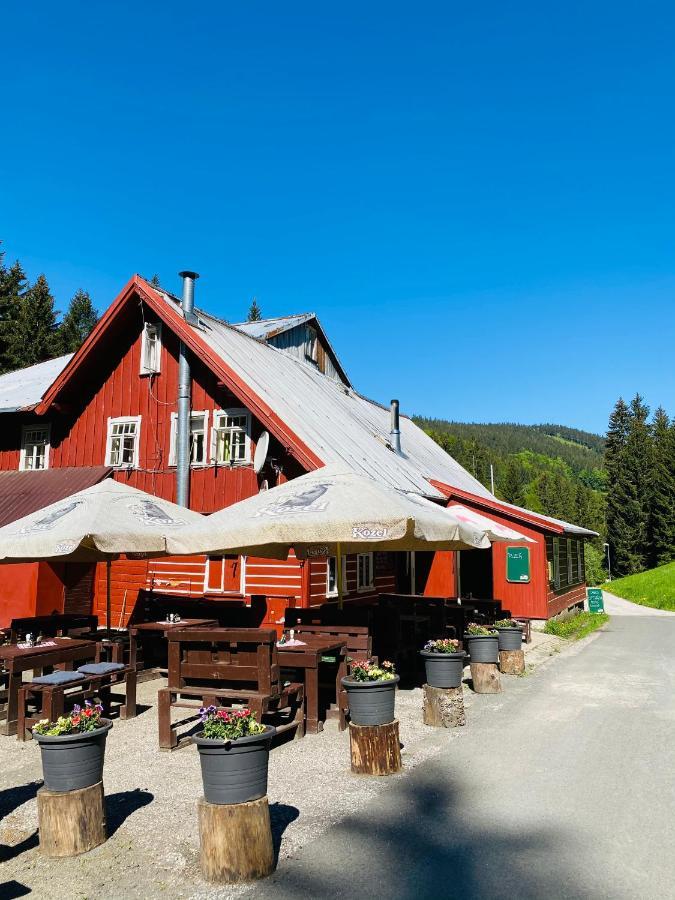 Penzion Lesni Zatisi- Harrachov Luaran gambar
