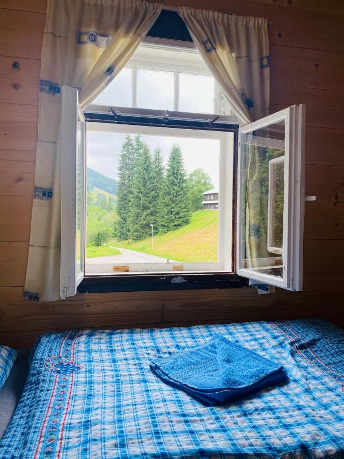 Penzion Lesni Zatisi- Harrachov Luaran gambar