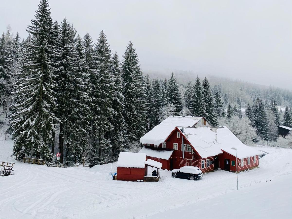 Penzion Lesni Zatisi- Harrachov Luaran gambar