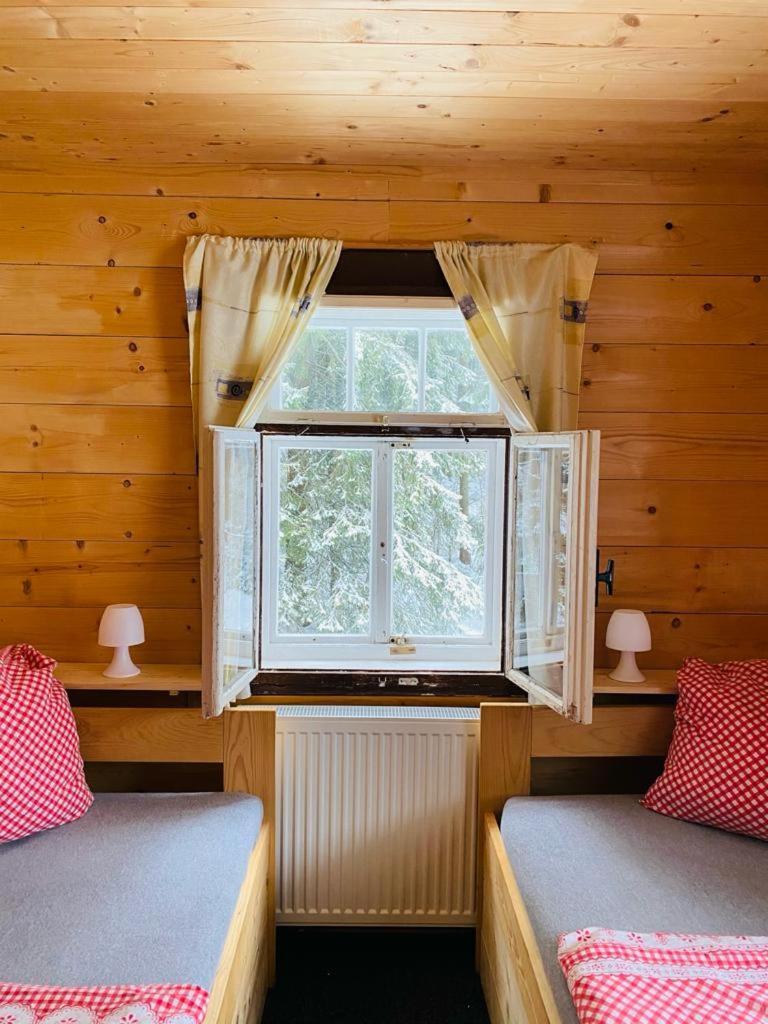 Penzion Lesni Zatisi- Harrachov Luaran gambar