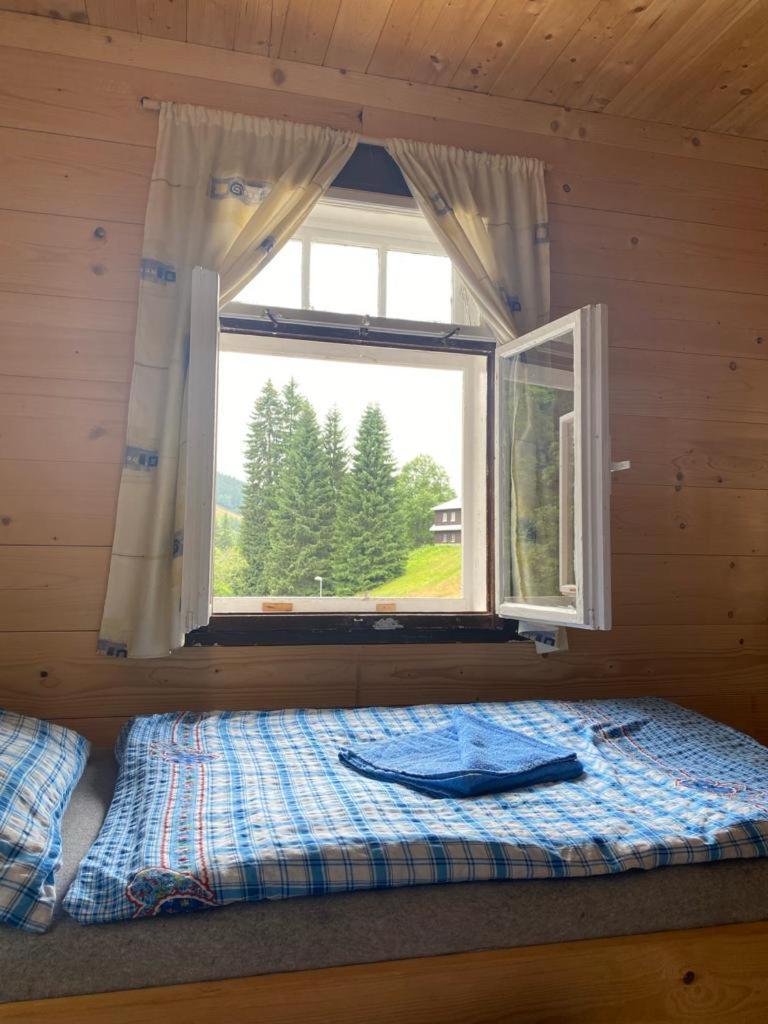 Penzion Lesni Zatisi- Harrachov Luaran gambar